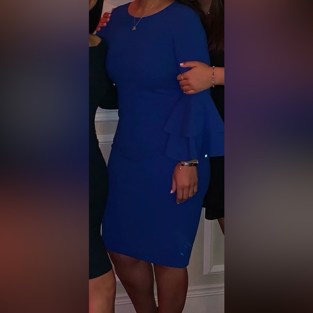 Elegant Blue Dress with Flared Sleeves